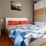 Modern Bright And Μιλάνο