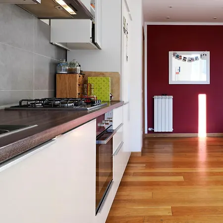 Διαμέρισμα Modern Bright And *